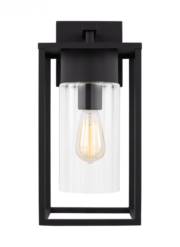 Vado Large One Light Outdoor Wall Lantern